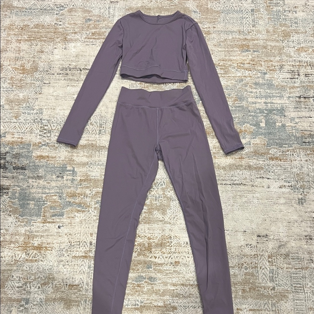 ‼️ Purple Long Sleeve Crop Top and Leggings Set ‼️